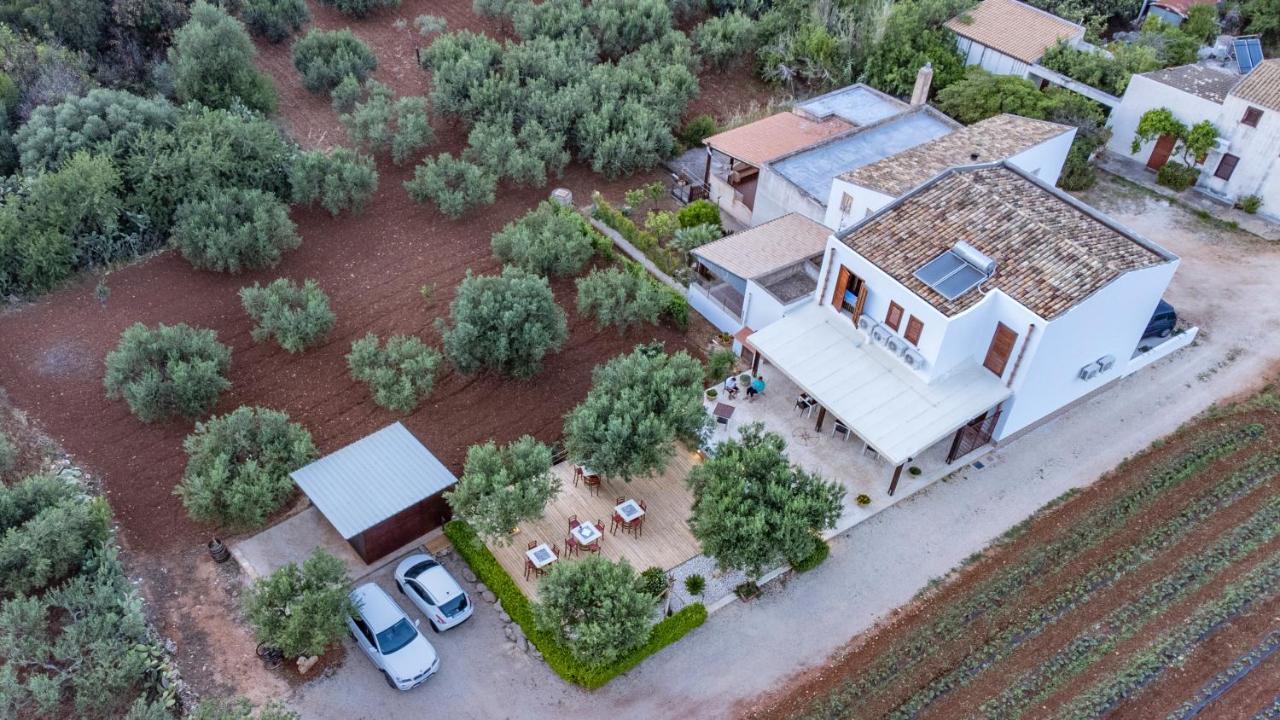B&B Pietre Preziose Castelluzzo Kültér fotó